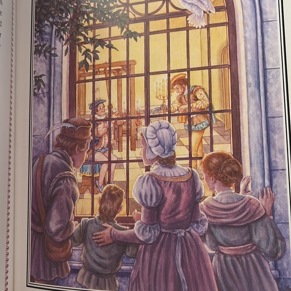 The Emperor’s New Clothes Through the Magic Window Hans Christian Andersen HC - Picture 11 of 16